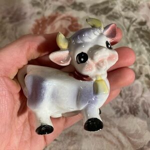 Vintage Single Cow Salt & Pepper Shaker